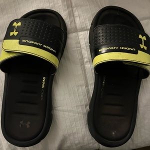 Kids slide sandals
